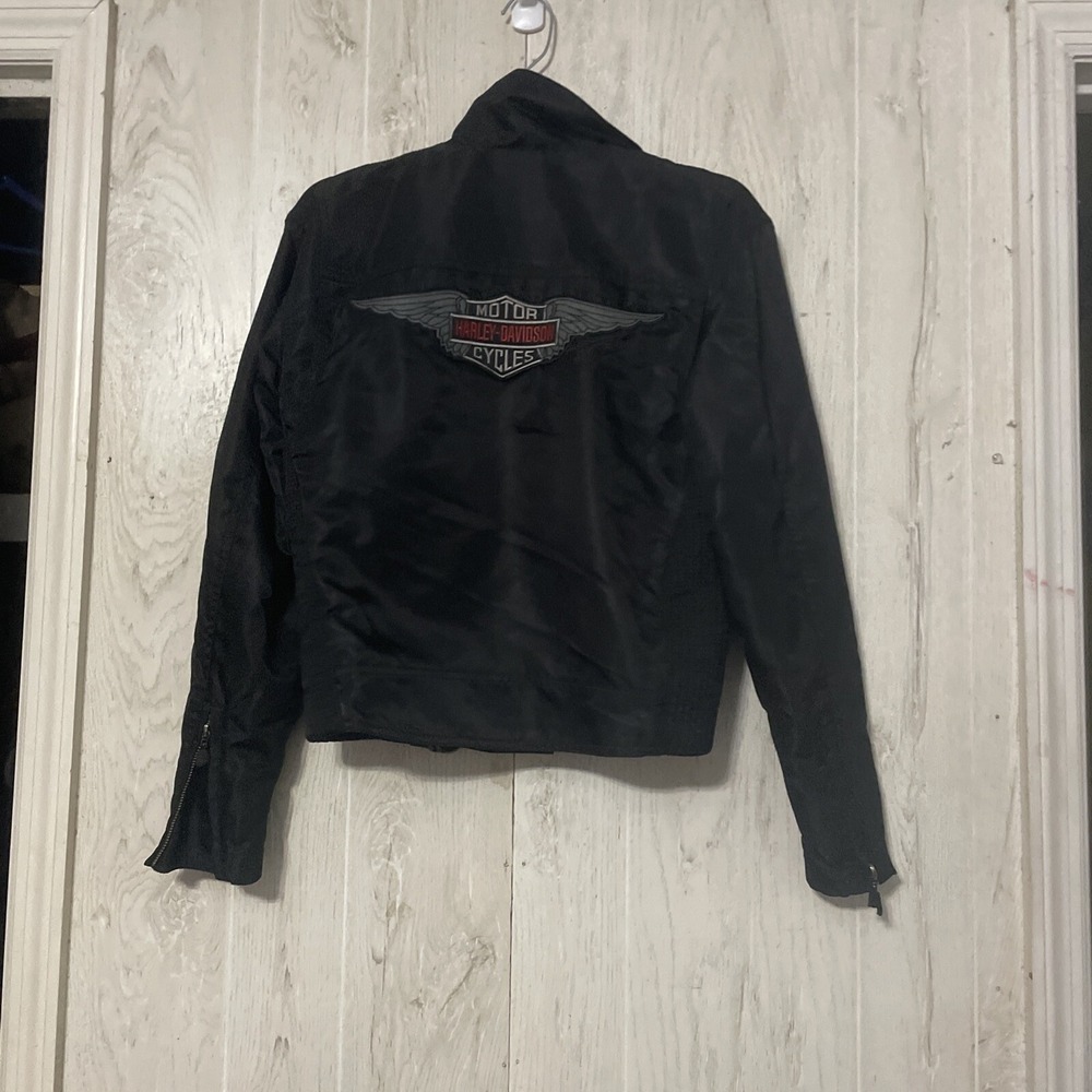 Cute Black Harley Davidson CA 03402 Jacket With Decal On Back Size Extra-small